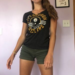 dark gray Pittsburgh Steelers T-shirt